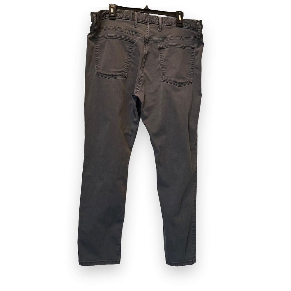 GAP Slim Travel Jeans Mens 38x30 Gray Stretch Denim Casual Everyday Dad Jeans - Picture 5 of 6